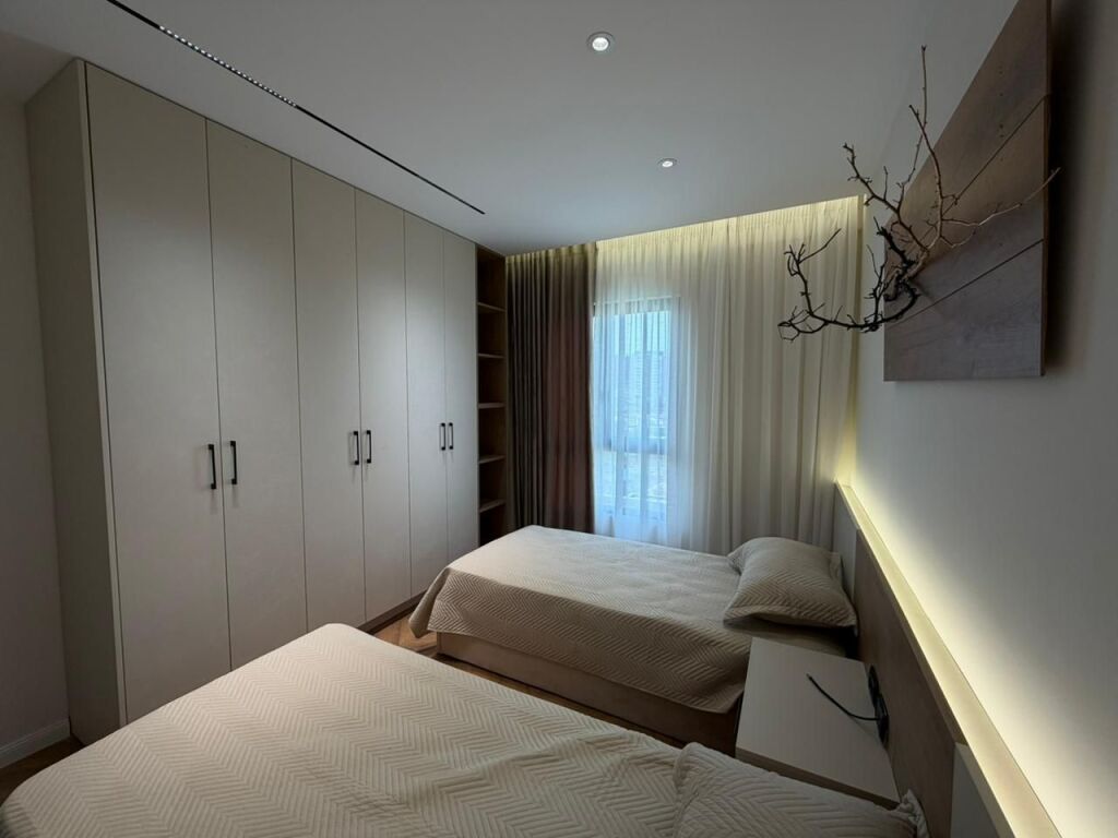 ❗️Apartament 2+1 + Gardërobë për Shitje – Përballë Kompleksit Delijorgji❗️