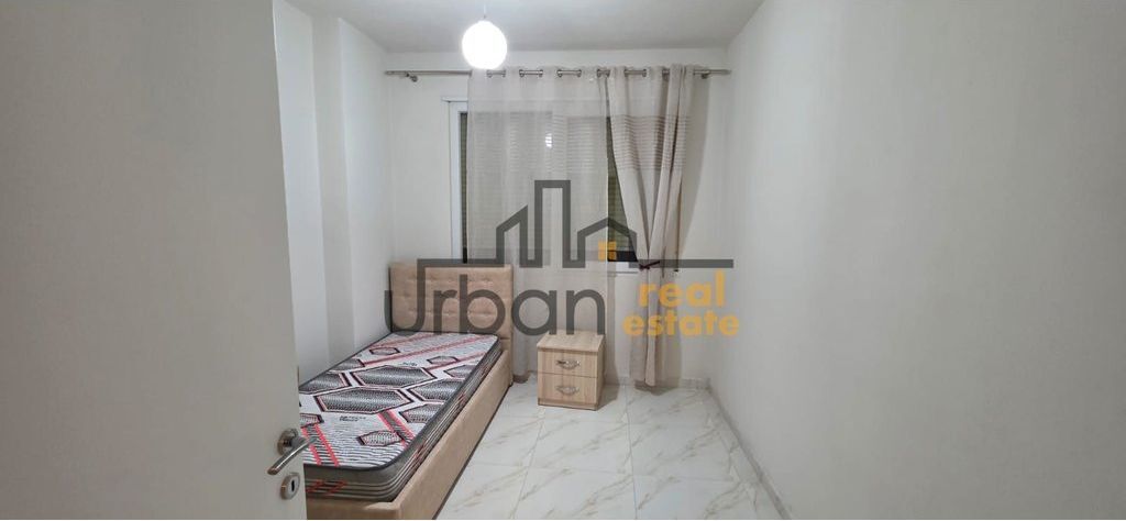 🏡 JEPET ME QERA APARTAMENT 2+1 – GOLDEN PARK