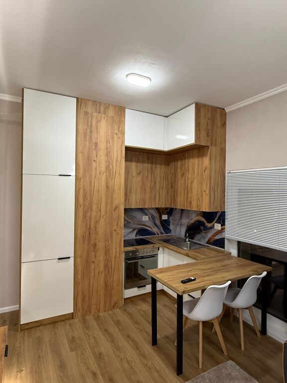 Apartament Modern 1+1 për Qira – Rezidenca Kadiu, Ali Demi ✨