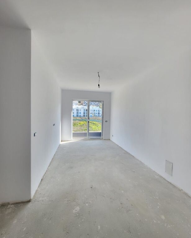 🏡 Vendesi in vendita 2+1 a Fresk