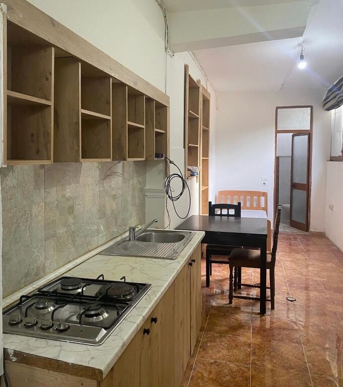 🏡 Jepet Garsioniere me Qera mbi Fushen Ali Demit në Pallat, Tiranë