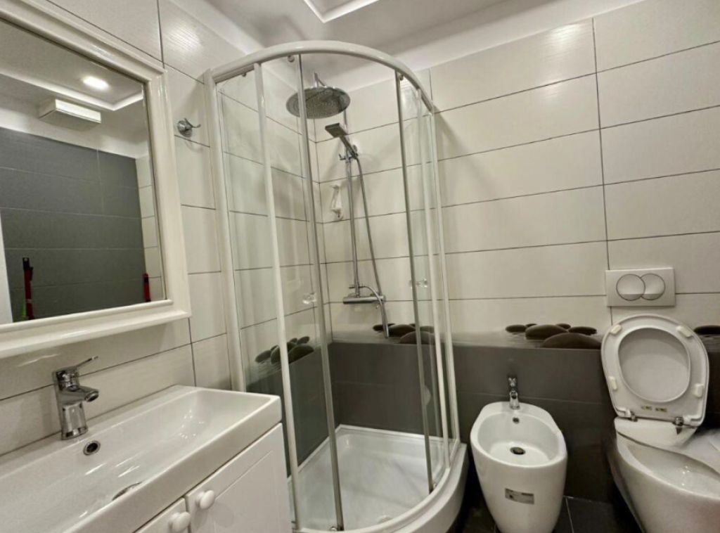 🏡 APARTMENT 1+1 FOR RENT – KAVAJËS STREET, CENTER