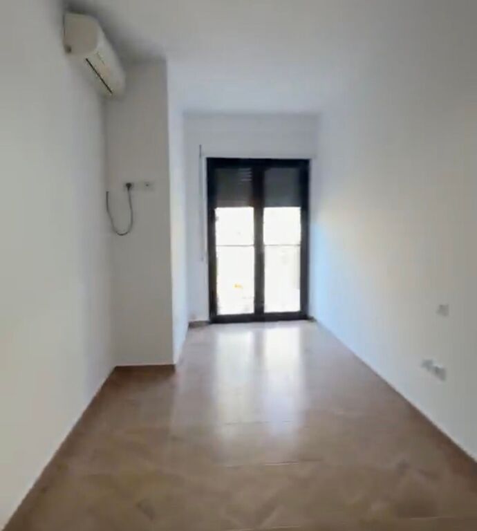 Ambient zyrash tek Rruga e Elbasanit!