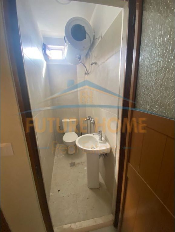 For rent, Duplex 1+1, Zogu I Boulevard, Tirana