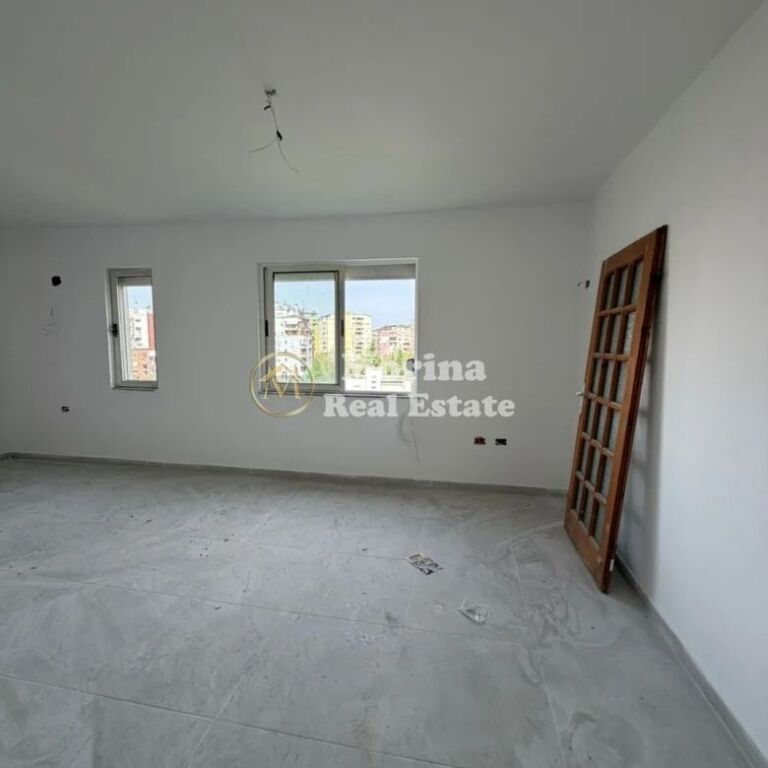 Qera | Apartament 2 + 1 | Rruga Ali Demi | 500 €/muaj