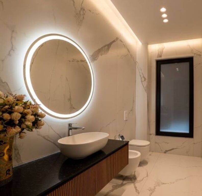 Vendiamo Villa Individuale con Piscina