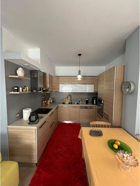 Shitet, Apartament 2+1, Kodra e Diellit