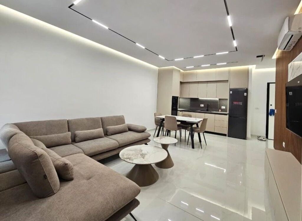 🏡 Zogu i Zi Appartamento 1+1 in affitto