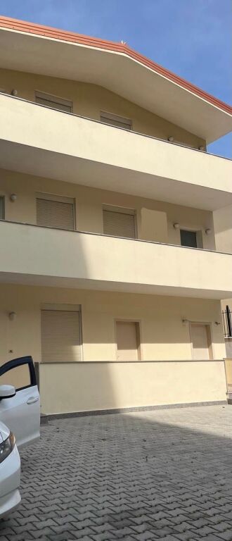 2 Vila Me Qira ne Don Bosko