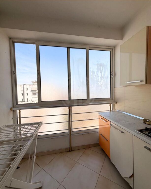 Jepet me qira apartament 2+1+2 –  pranë Pallatit të Sportit