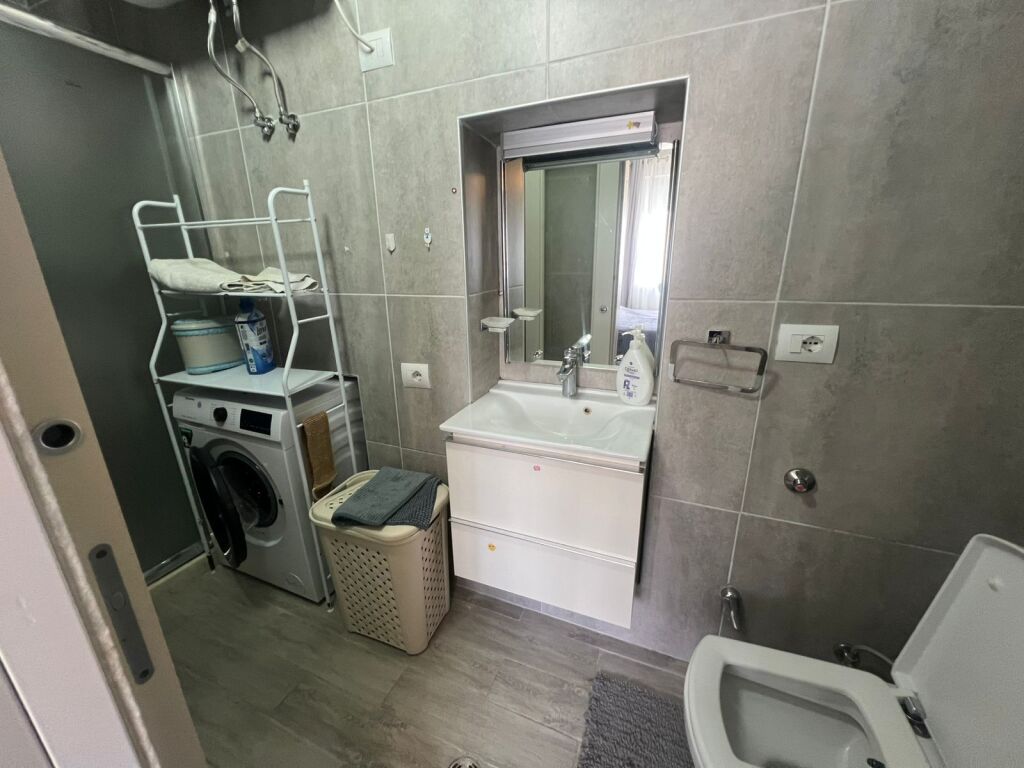 Apartament 2+1+2 Qender tek 9 katshet