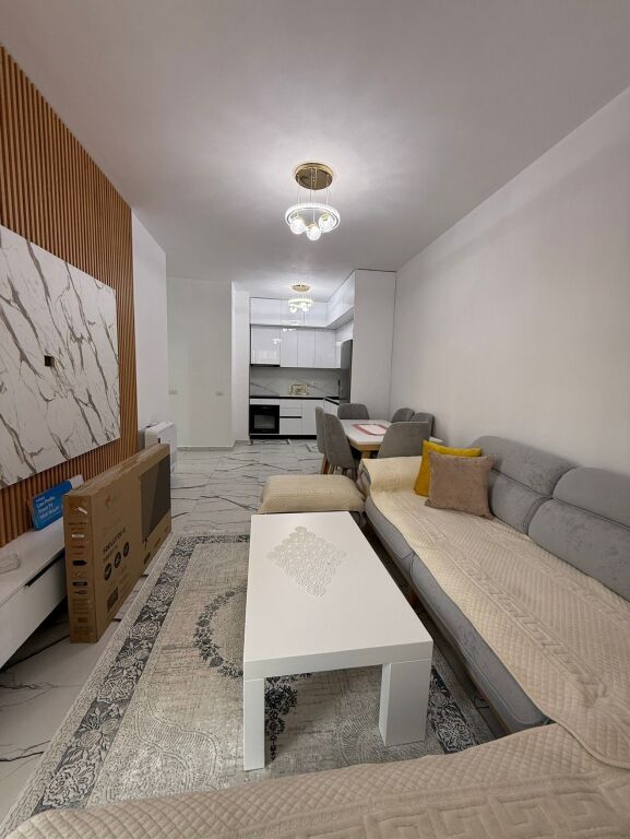 Appartamento 2+1+2 con posto auto in affitto