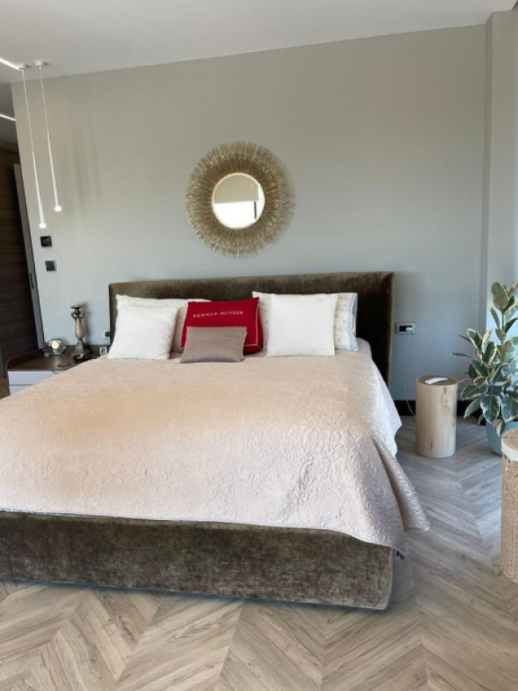 Vilë Individuale për Shitje – Liqeni i Farkës  ✅