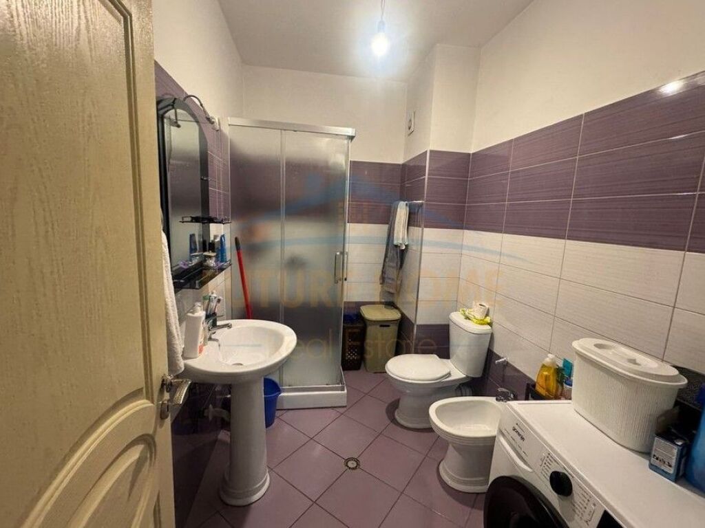 In vendita, Appartamento 2+1+Posto Auto, Yzberisht