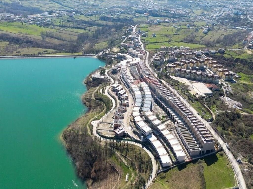 SHITET, DUPLEKS, FARKE, TIRANE ID: 530581010-55