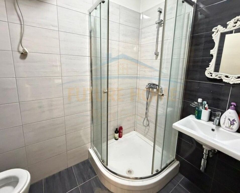 Affitto, Appartamento 3+1+2, Zogu i Zi, Tirane