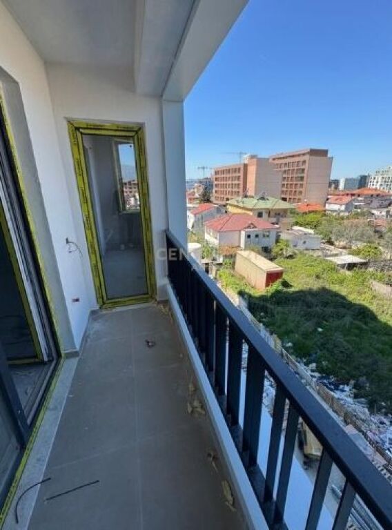 VENDESI APPARTAMENTO 1+1