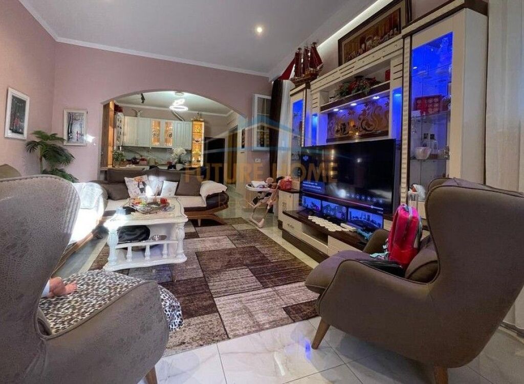 Affitto, Casa Privata, Vasil Shanto, Tirane