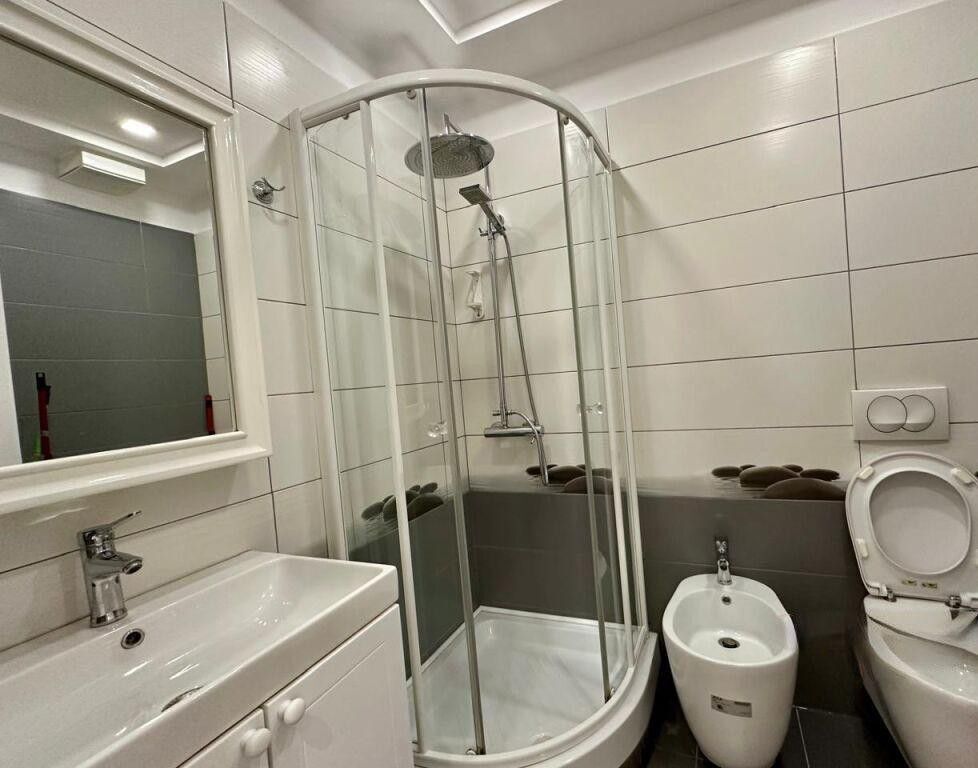 📌 Appartamento 1+1 in affitto – Centro, Via Kavajës