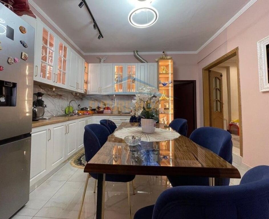 Affitto, Casa Privata, Vasil Shanto, Tirane