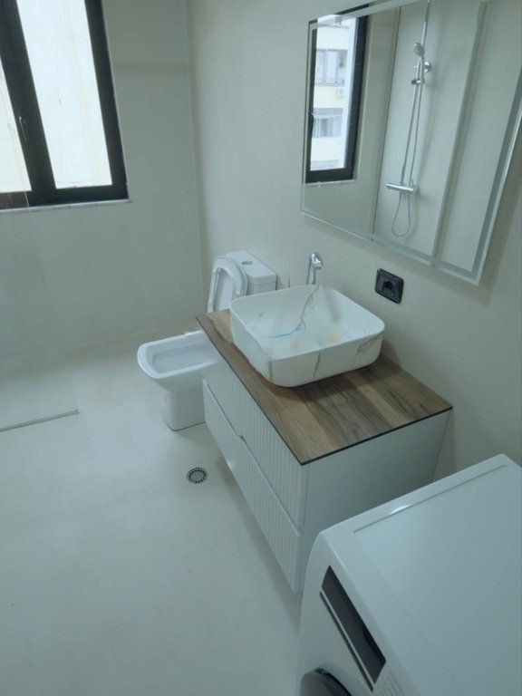 APPARTAMENTO 2+1 e GUARDAROBA IN VENDITA, DI FRONTE A DELIJORGJI