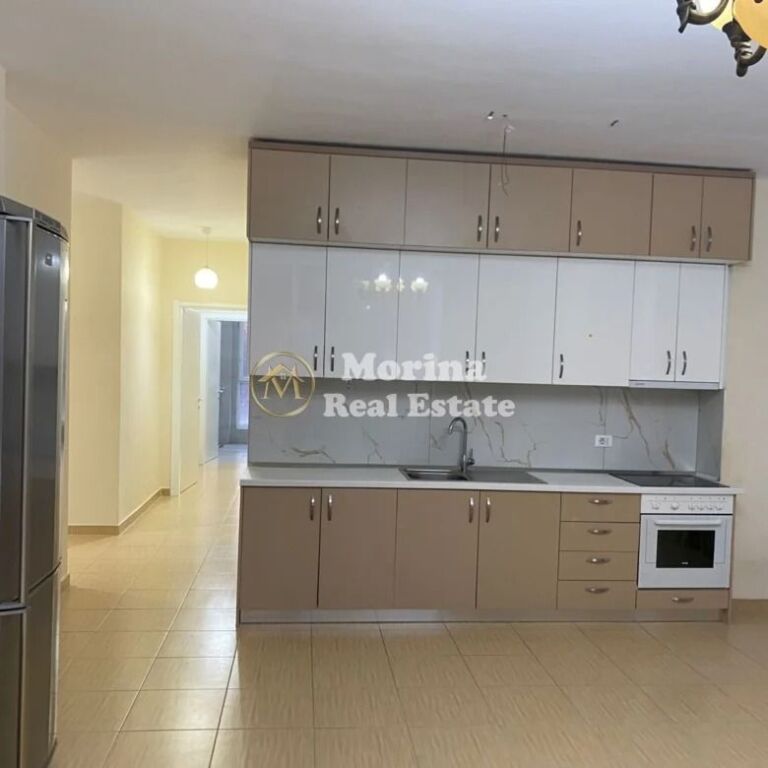 Qera | Apartament 2 + 1 | Bulevardi I Ri | 600 €/muaj
