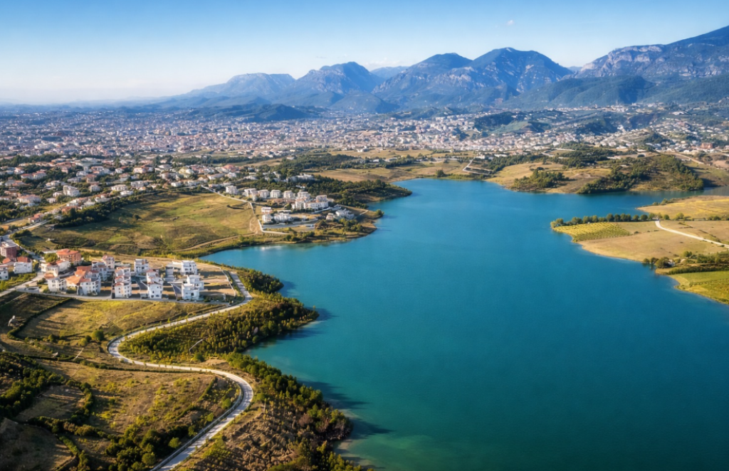 Vilë Individuale 3-Katëshe në Shitje – Residenca Tërfili, Liqeni i Farkës