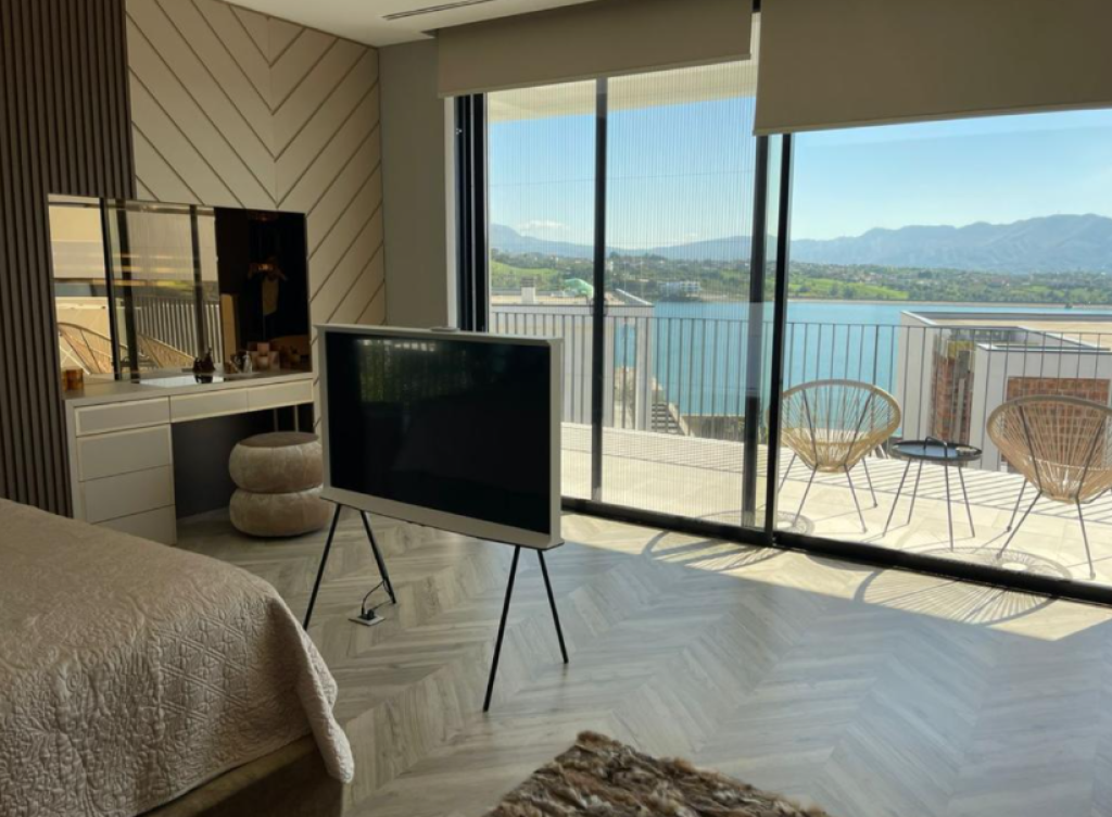 Vilë Individuale për Shitje – Liqeni i Farkës  ✅