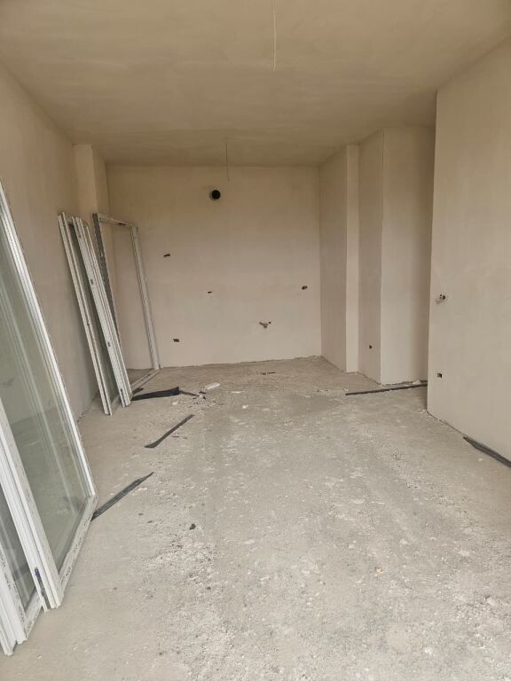 🏡 Shitet Apartament 2+1 – Univers City