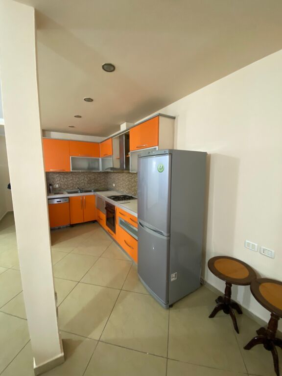 Appartamento 3+1+2 in affitto vicino a Via Kosovareve