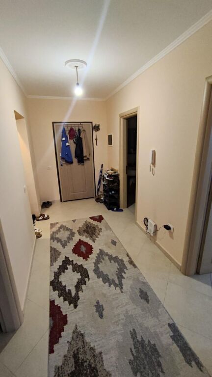 APARTAMENT ME QERA 2+1+2 YZBERISHT 60.000 LEKE FH-68970