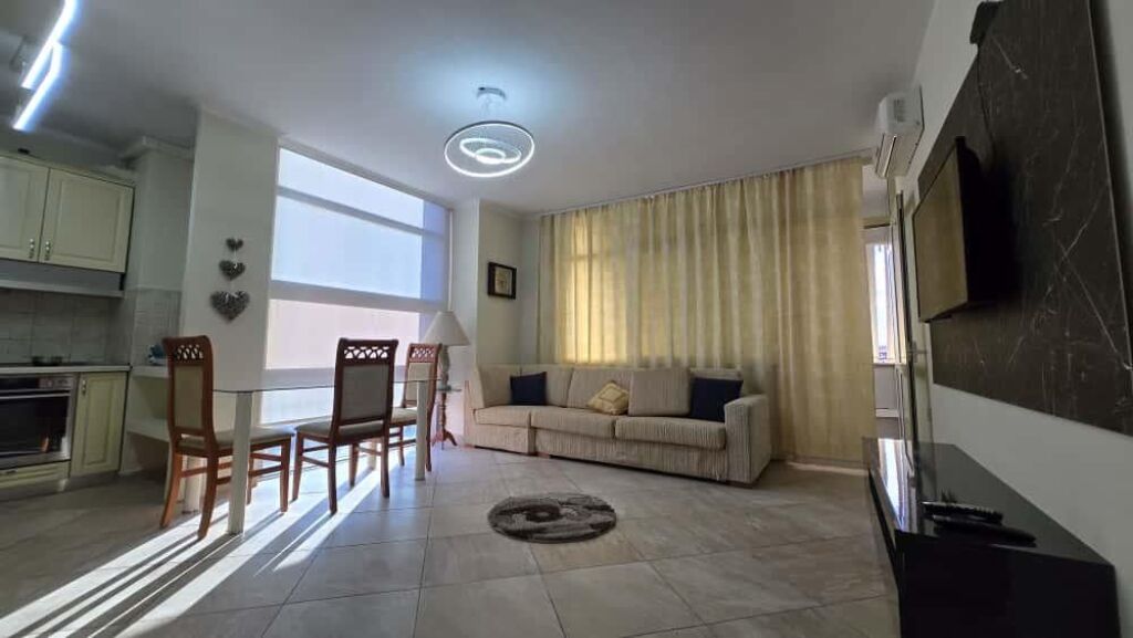 Super ap 1+1 ne laprake ( shkolla zonja e keshhilit te mire )