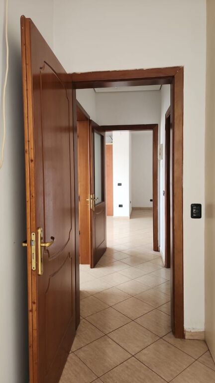 Appartamento 2+1+2 in affitto di fronte a Delijorgji 600 euro