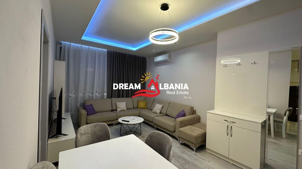 Affittasi appartamento 1+1 a Selvia vicino al liceo Partizani (ID 42111040)