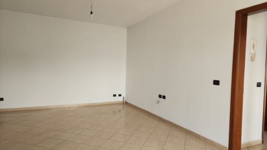 Appartamento 2+1+2 in affitto di fronte a Delijorgji 600 euro