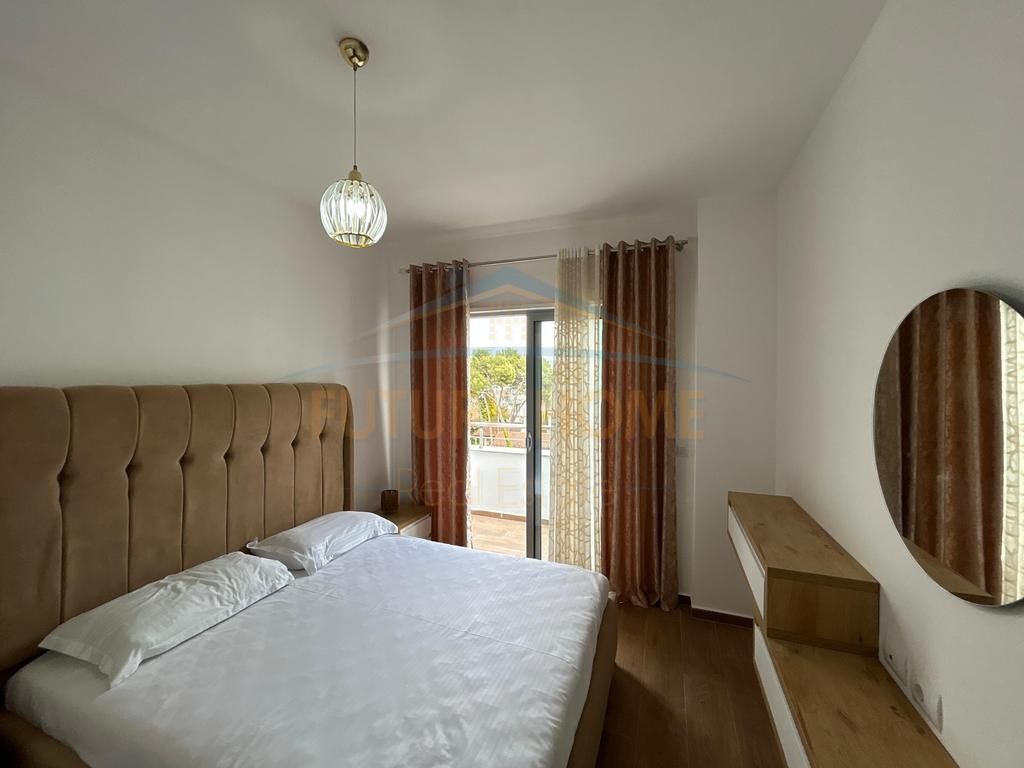 Shitet, Apartament 2+1,Mali i Robit, Golem