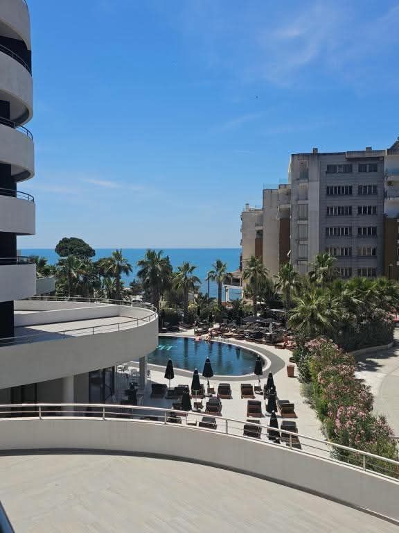 Apartament 2+1 me qira – Pamje deti, White Hill Residence