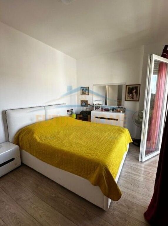 Affitto, Appartamento 2+1 Univers City, Tirana.