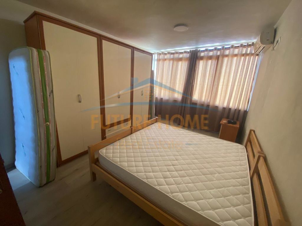 For rent, Duplex 1+1, Zogu I Boulevard, Tirana