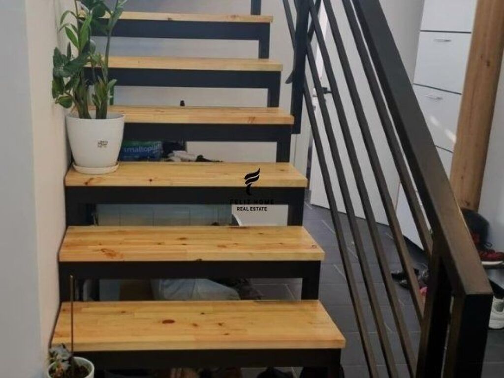 SHITET APARTAMENT 2+1 KOPSHTI ZOOLOGJIK 130.000 EURO FH-69046