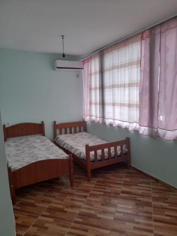Apartament 2+1 per qera ne Astir !
