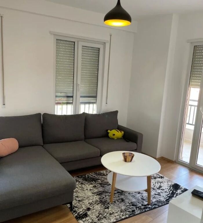 Affitto | Appartamento 2 + 1+2 | Astir | 550 €/mese