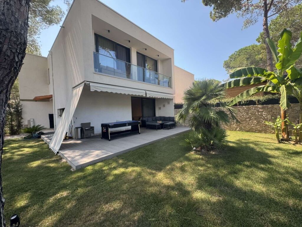 Elite villa for sale in San Pietro Resort