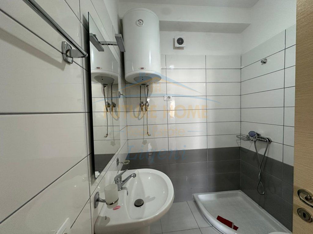 Shitet Buze Rruge 2+1, Kinostudio 179.000€