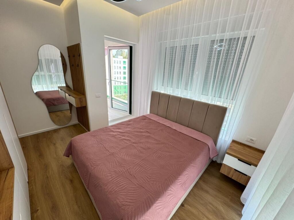 🏡 Jepet me qira 2+1 – Kompleksi Kadiu, Ali Demi (Tiranë) 💰 50,000 lek/muaj 📍 Zonë e qetë, super vendndodhje
