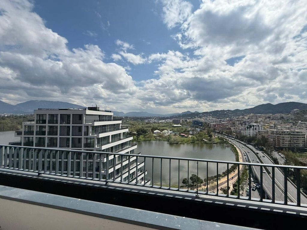 Appartamento 3+1+2 in affitto a Lake View Residence, Tirana