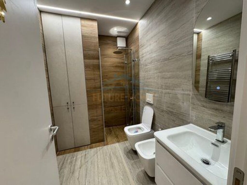 Shitet, Apartament 1+1, Rezidenca S Block Living, Zogu i Zi, Tirane.