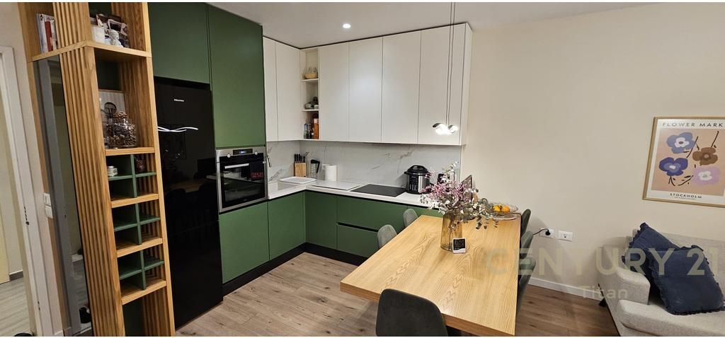 Jepet me qira apartament 2+1 tek 21 Dhjetori, pranë Rezidencës Alba, Tiranë