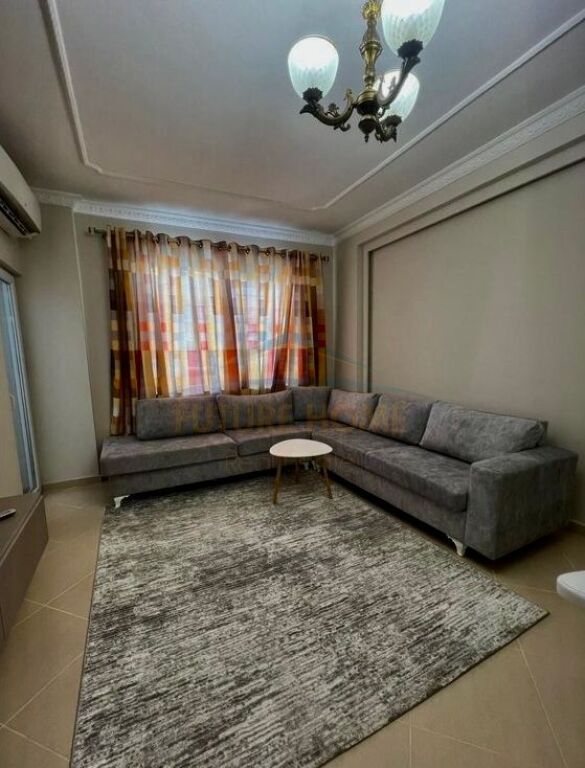 Affitto, Appartamento 2+1+2, Unaza e Re, Tirana