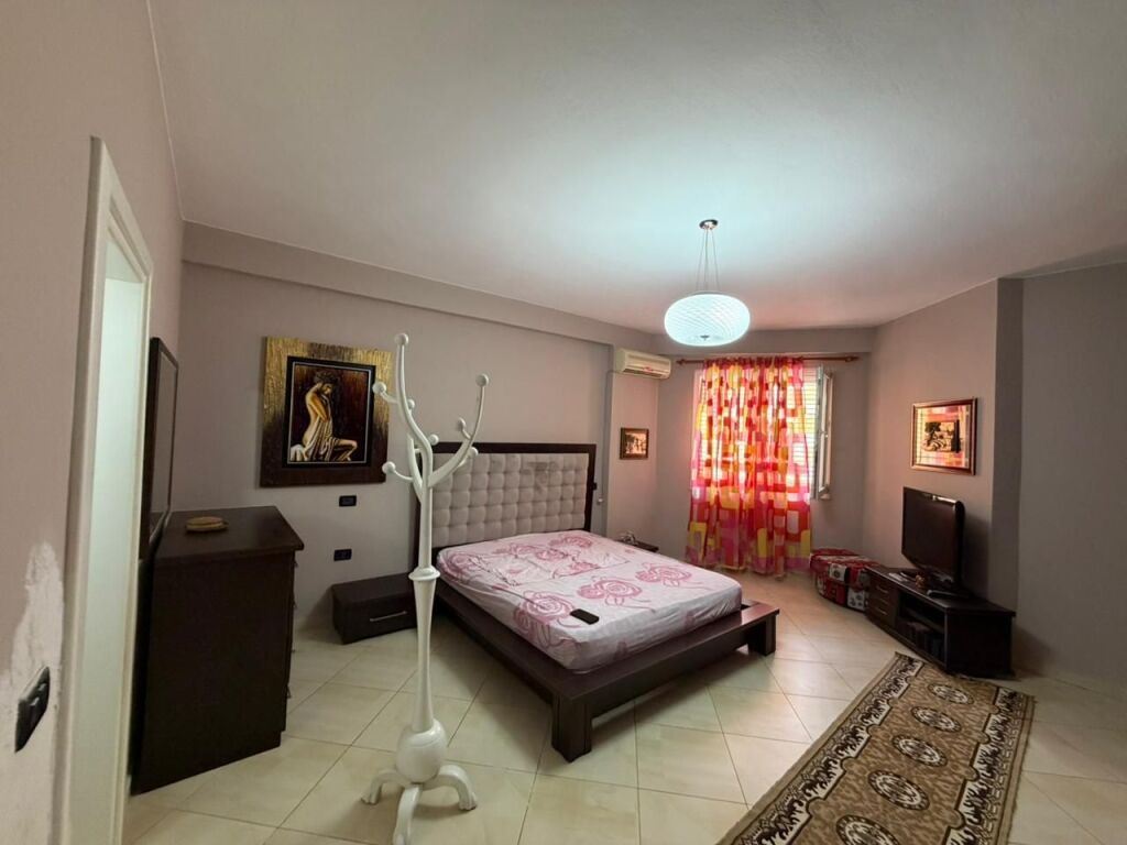 Jepet me qira apartament 2+1+2 tualete